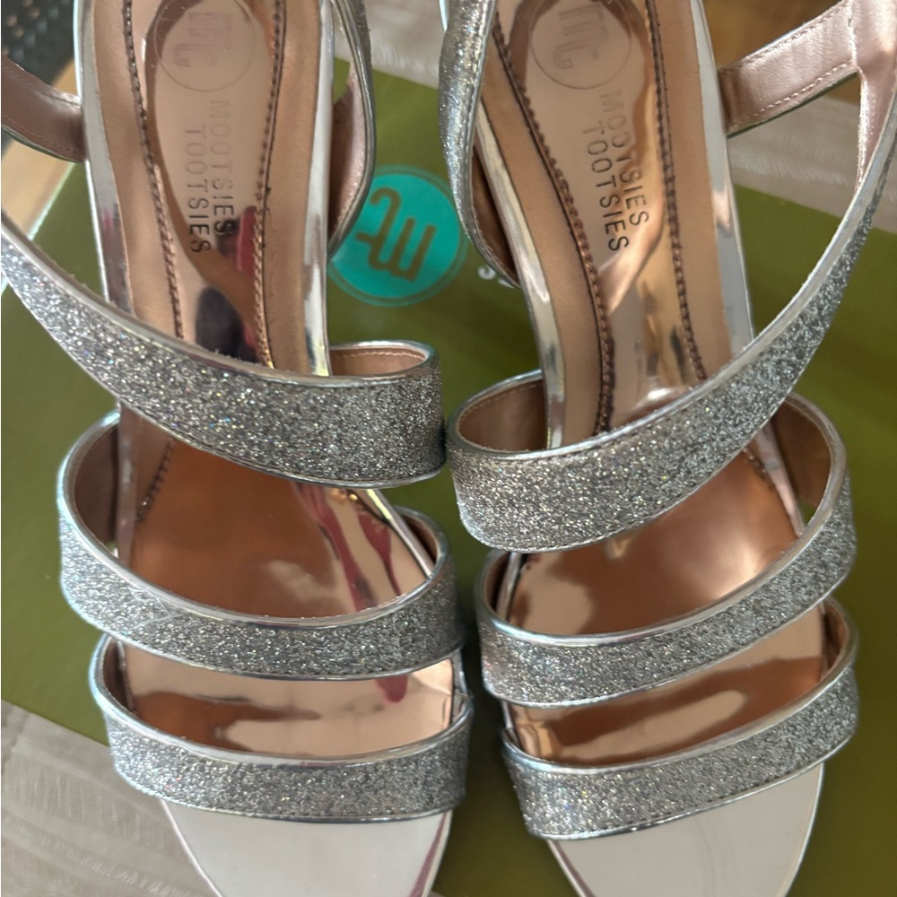 Women’s silver shoes
